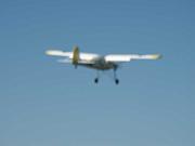 am_flugplatz_mit_storch_und_piper_103